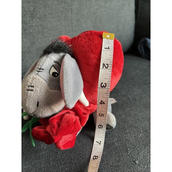 Disney Parks Eeyore Valentines beanie vintage plush figure 2002 EUC - Picture 7 of 7